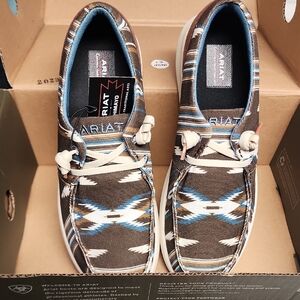 Ariat Women's Patterned Brown and Blue Loafers